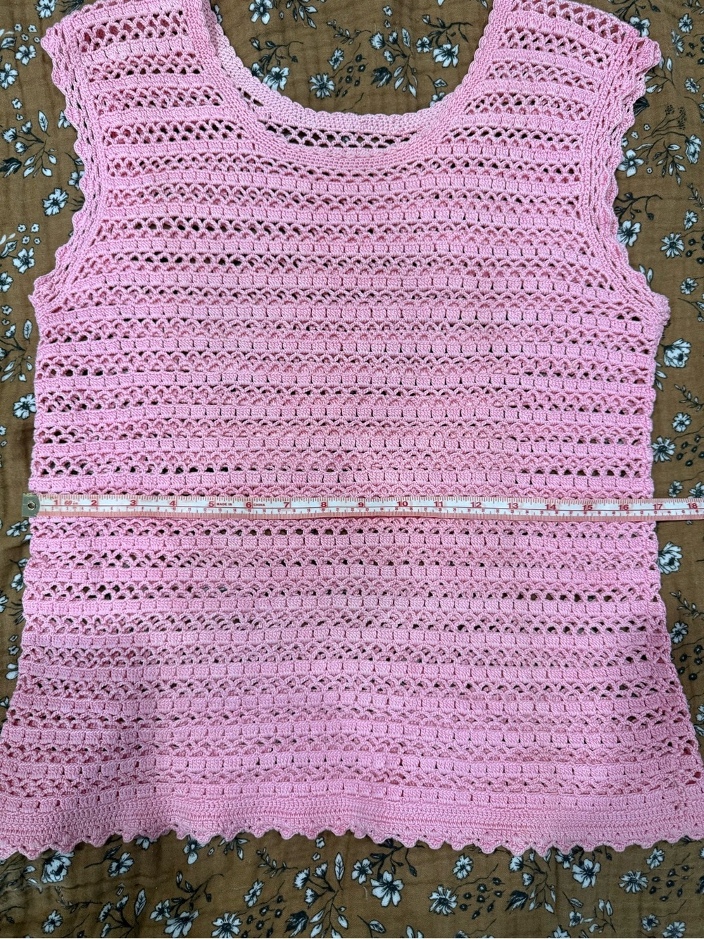 Pink Crochet Sleeveless Knit Top - Picture 8 of 9